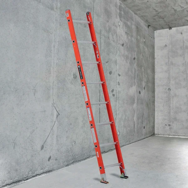 Serie 544 Escalera Recta de Fibra de Vidrio