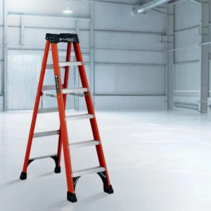 Serie C-3017 Escalera de Tijera de Fibra de Vidrio